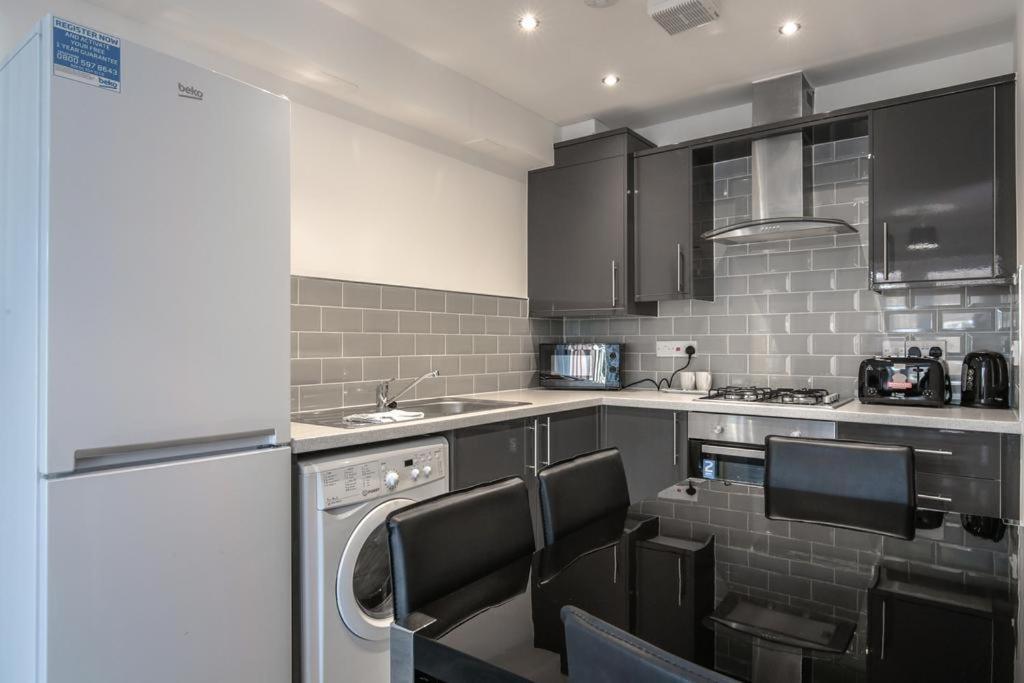 Ilivsidney Apartment Liverpool Exterior photo