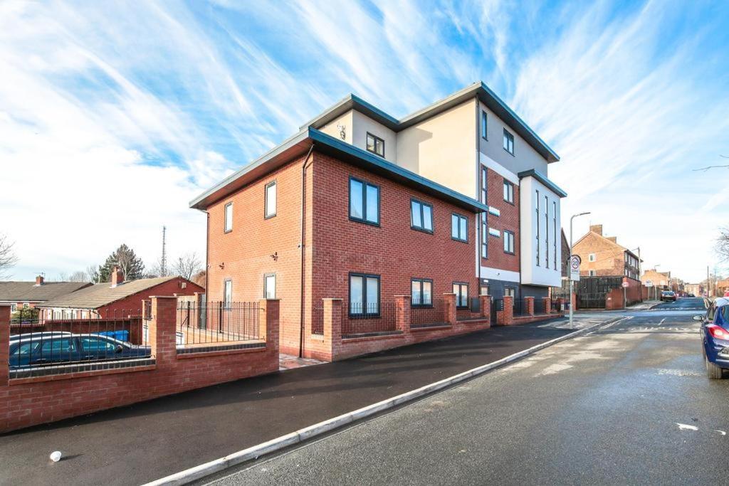 Ilivsidney Apartment Liverpool Exterior photo