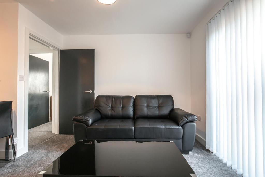 Ilivsidney Apartment Liverpool Exterior photo
