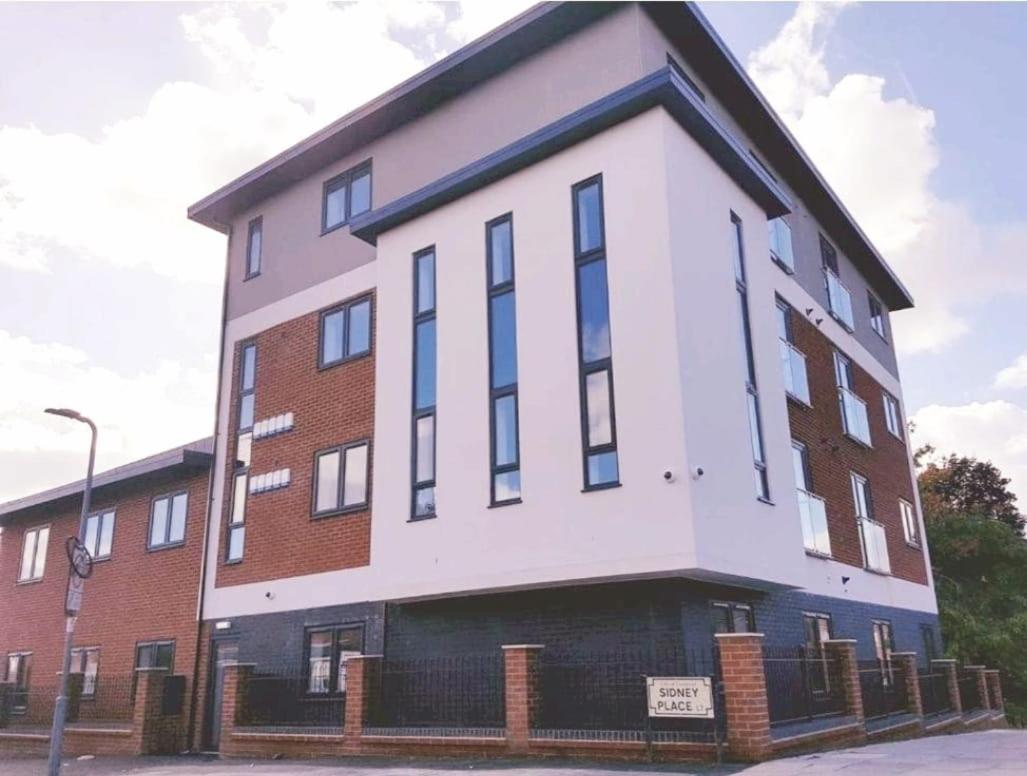 Ilivsidney Apartment Liverpool Exterior photo